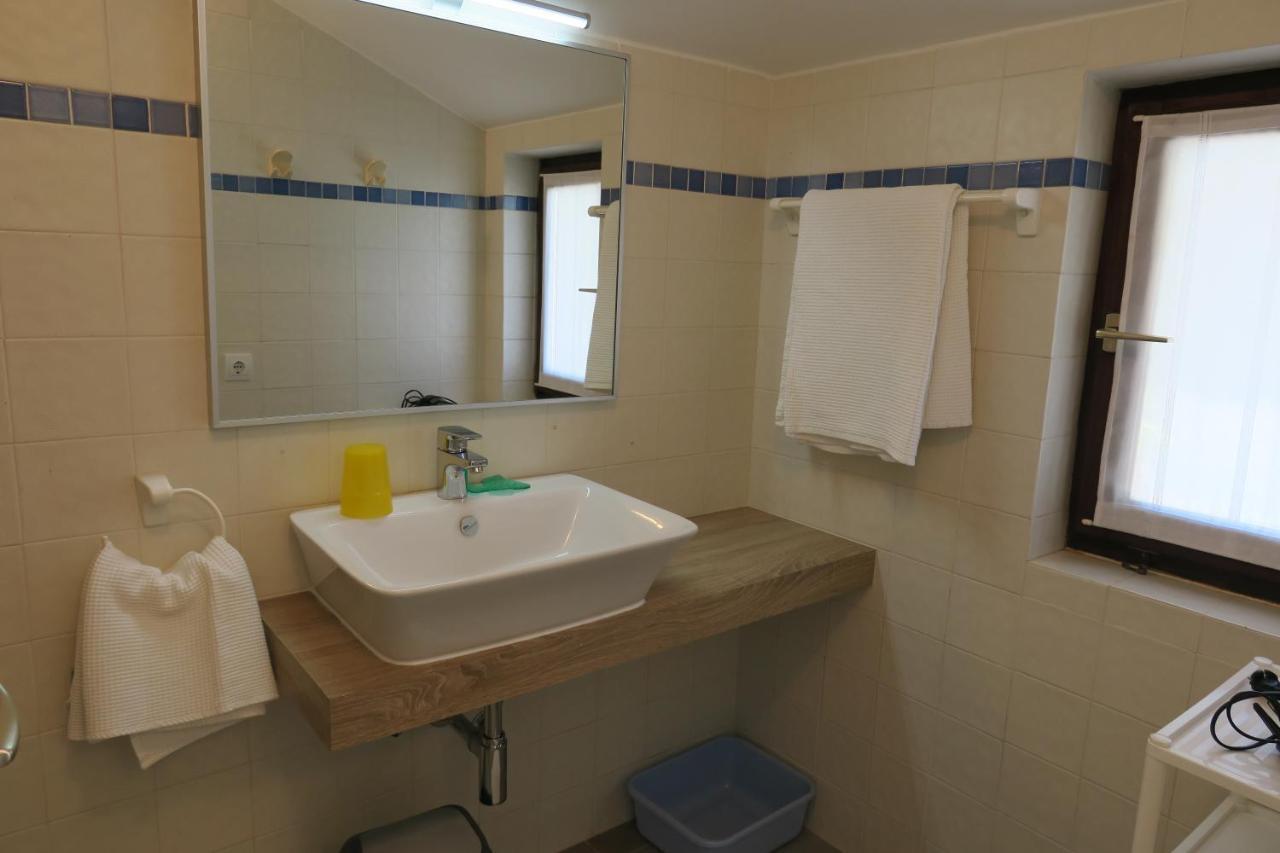 Apartman Number 9 罗维尼 外观 照片